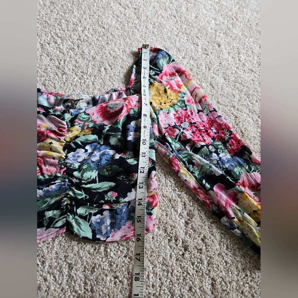 Zara women's floral cropped blouse Size XS side zip lightweight top - Picture 5 of 8